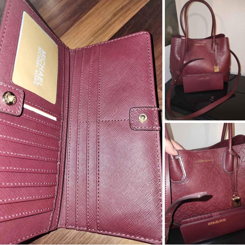 Burgundy / maroon Michael Kors purse